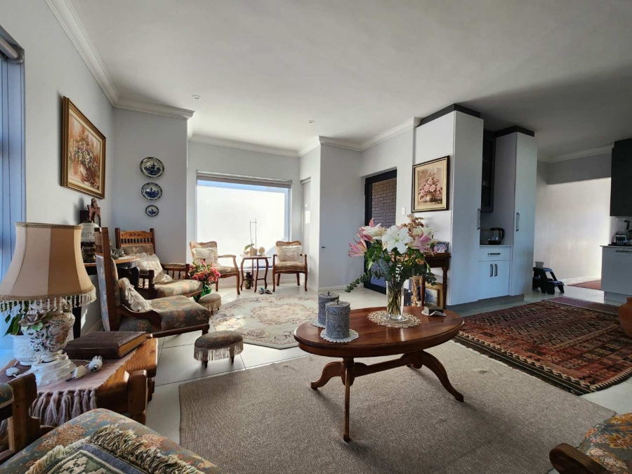 3 Bedroom Property for Sale in Monte Christo Western Cape